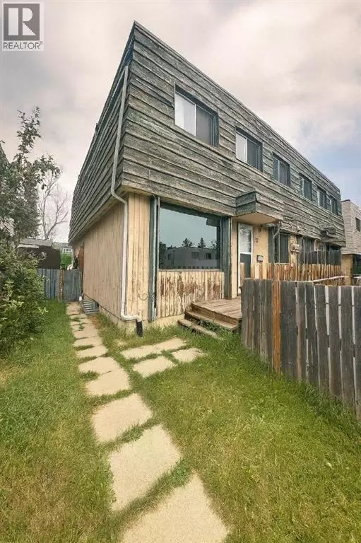 Calgary, AB T2K5L4,3, 11 Blackthorn Bay NE