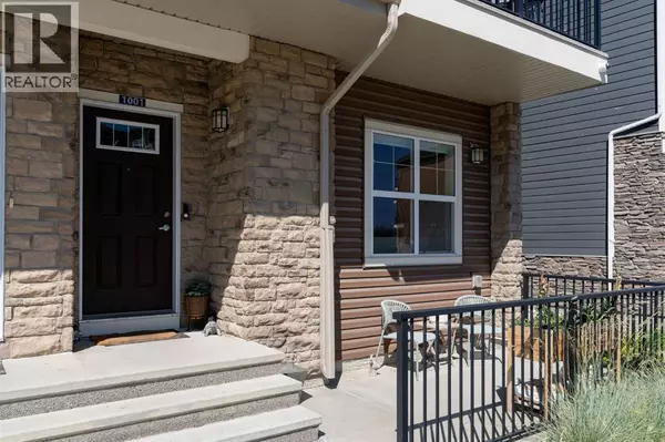 Cochrane, AB T4C2M2,1001, 250 Fireside View