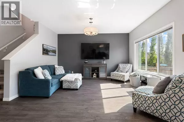 Calgary, AB T2Z0L2,77 Copperpond Street SE