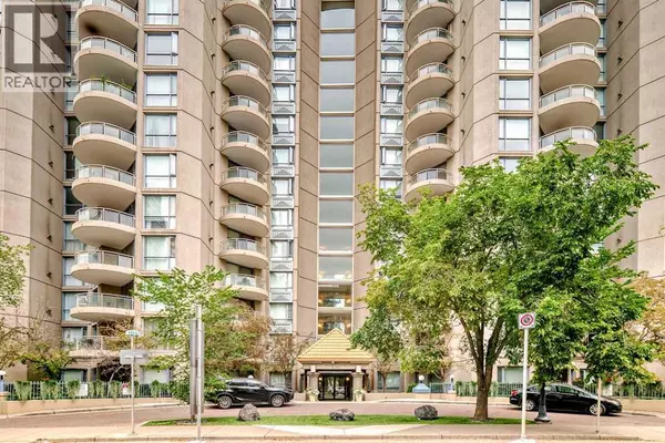 801, 804 3 Avenue SW, Calgary, AB T2P0G9