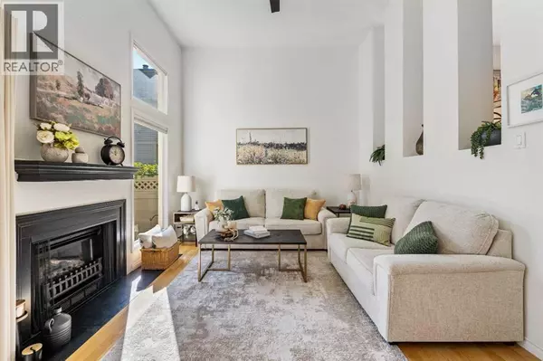 Calgary, AB T2J6L1,210 Queenston Heights SE