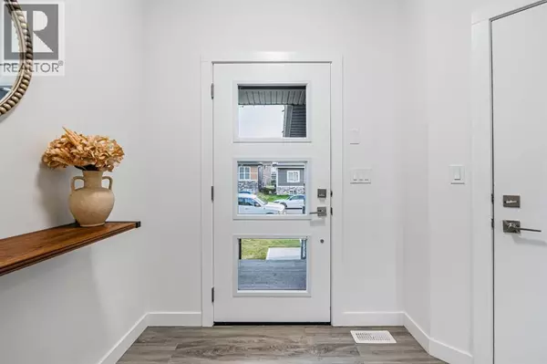 Airdrie, AB T4B5G9,112 Midtown Close SW