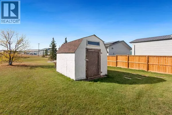 Carstairs, AB T0M0N0,707 Highfield Drive