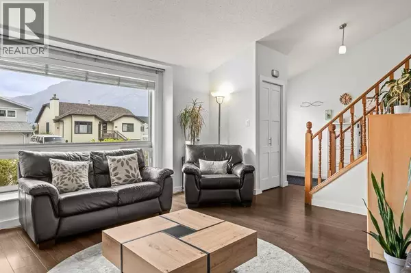 Canmore, AB T1W1A8,319 Hoodoo Crescent