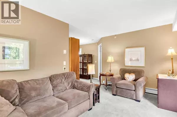 Calgary, AB T3H5J1,215, 550 Prominence Rise SW