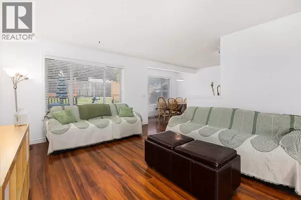 Calgary, AB T2Y3R6,85 Bridlewood Street SW