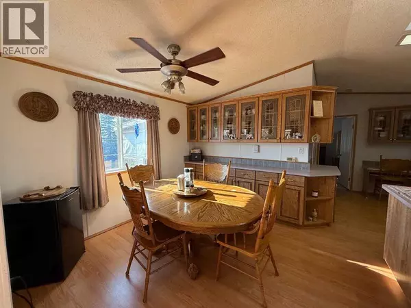Rural Ponoka County, AB T4J1R2,445072 Range Road 265