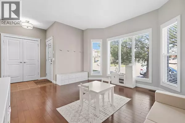 Calgary, AB T3R0H4,127 Sage Hill Way NW