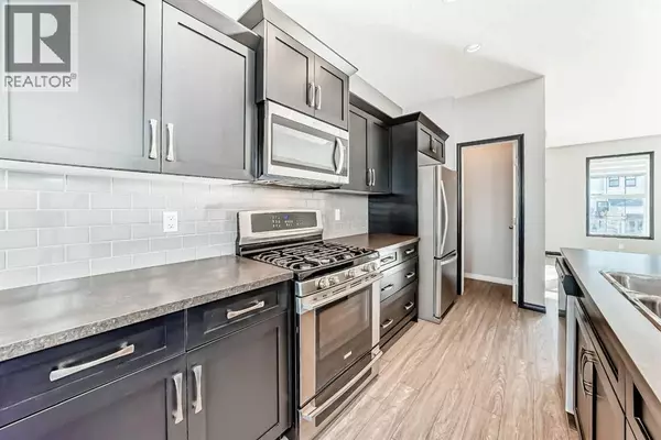 Cochrane, AB T4C2R4,23 Heritage Rise