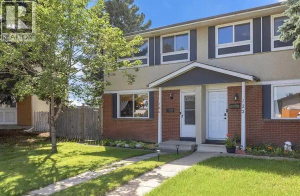 Calgary, AB T2A2J5,120 Pennsburg Way SE