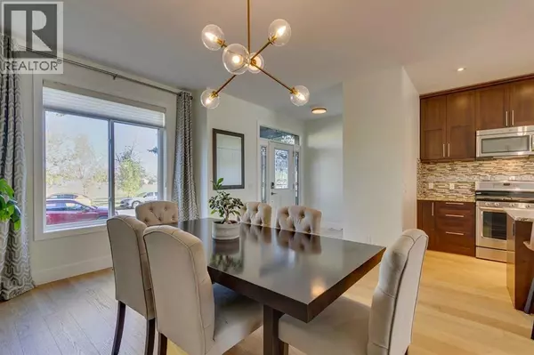 Calgary, AB T3E3K3,3529 40 Street SW