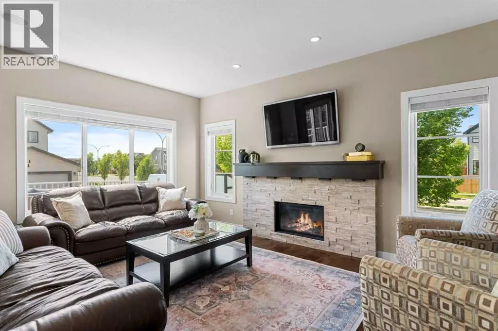 Calgary, AB T2Z1H9,240 Copperpond Green SE