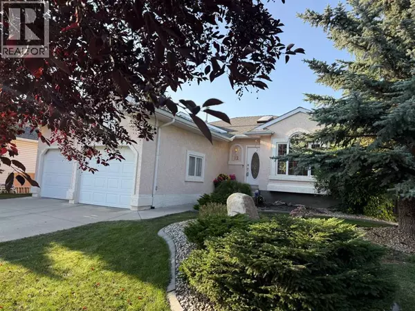 12 Bow Way, Cochrane, AB T4C1N4