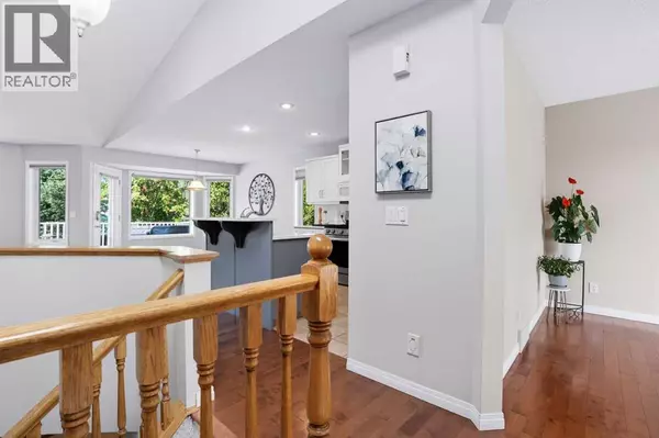 Cochrane, AB T4C1N4,12 Bow Way