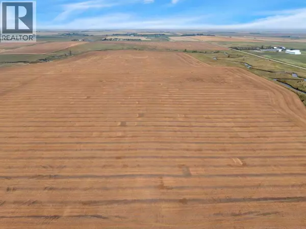 Rural Rocky View County, AB T1Z0L5,4;27;25;32;SE