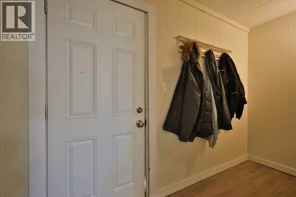 Cardston, AB T0K0K0,54 8 Avenue W