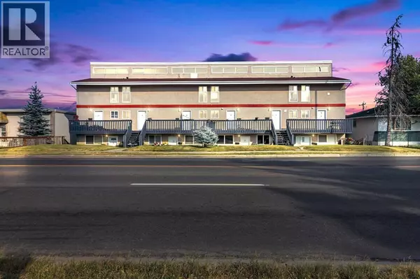 11, 3726 Centre Street NE, Calgary, AB T2E2Y3