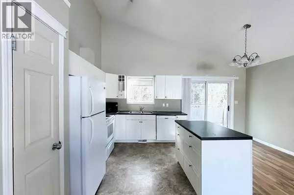Edson, AB T7E0A5,4155 15 Avenue