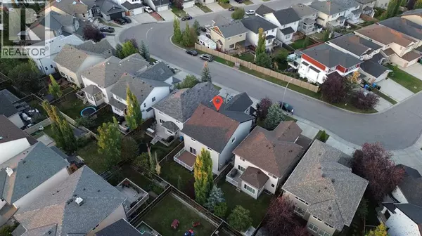 Calgary, AB T3K6H7,72 Panamount Manor NW