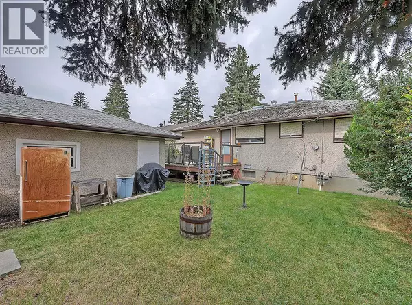 Calgary, AB T2A2A2,4521 Fordham Crescent SE