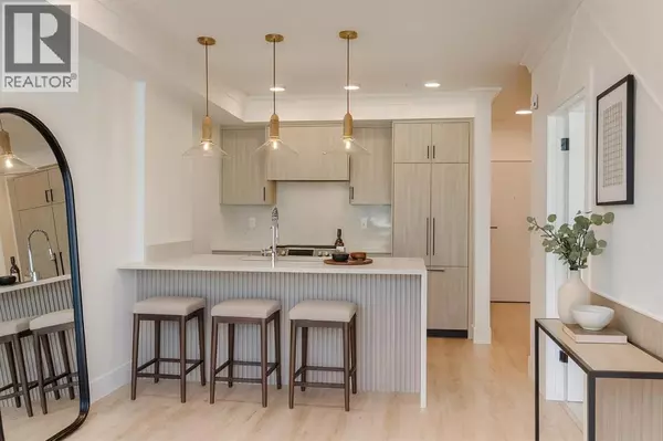 Calgary, AB T3E0E6,214, 370 Dieppe Drive SW