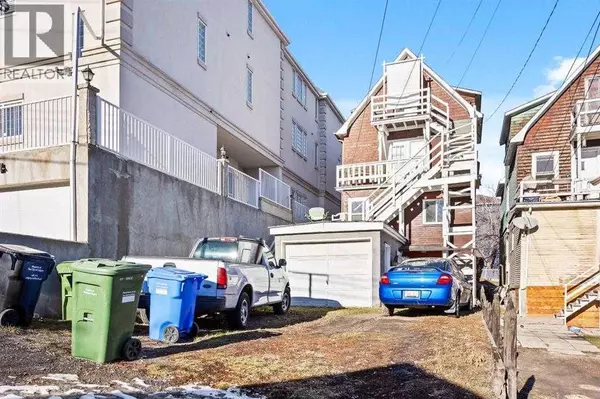 Calgary, AB T2E0E7,405 2 Avenue NE