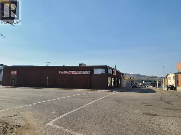 Peace River, AB T8S2A5,10013 100 Avenue