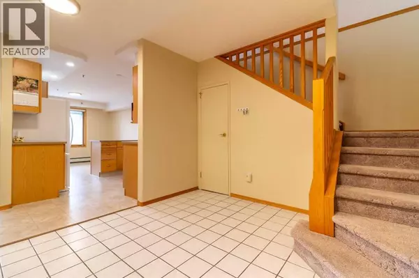 Lethbridge, AB T1J4R2,428, 75 1 Avenue S