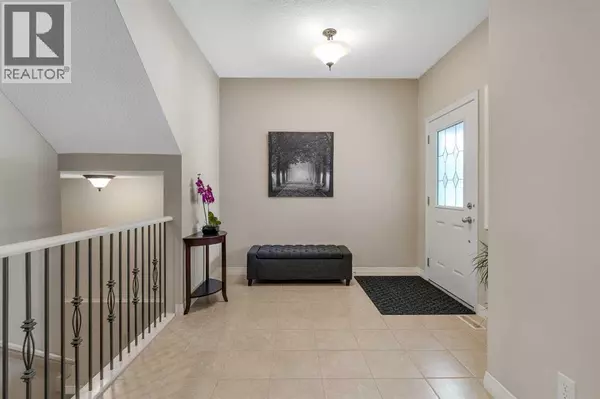 Calgary, AB T3K0H8,224 Panamount Point NW