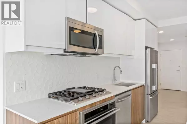 Calgary, AB T2N1T7,610, 327 9A Street NW