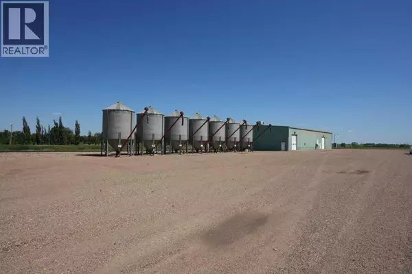 Rural Newell County Of, AB T1R1B4,184075 7 Street E