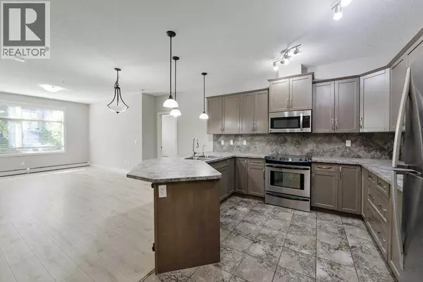 Calgary, AB t3h0e5,235, 35 ASPENMONT Heights SW