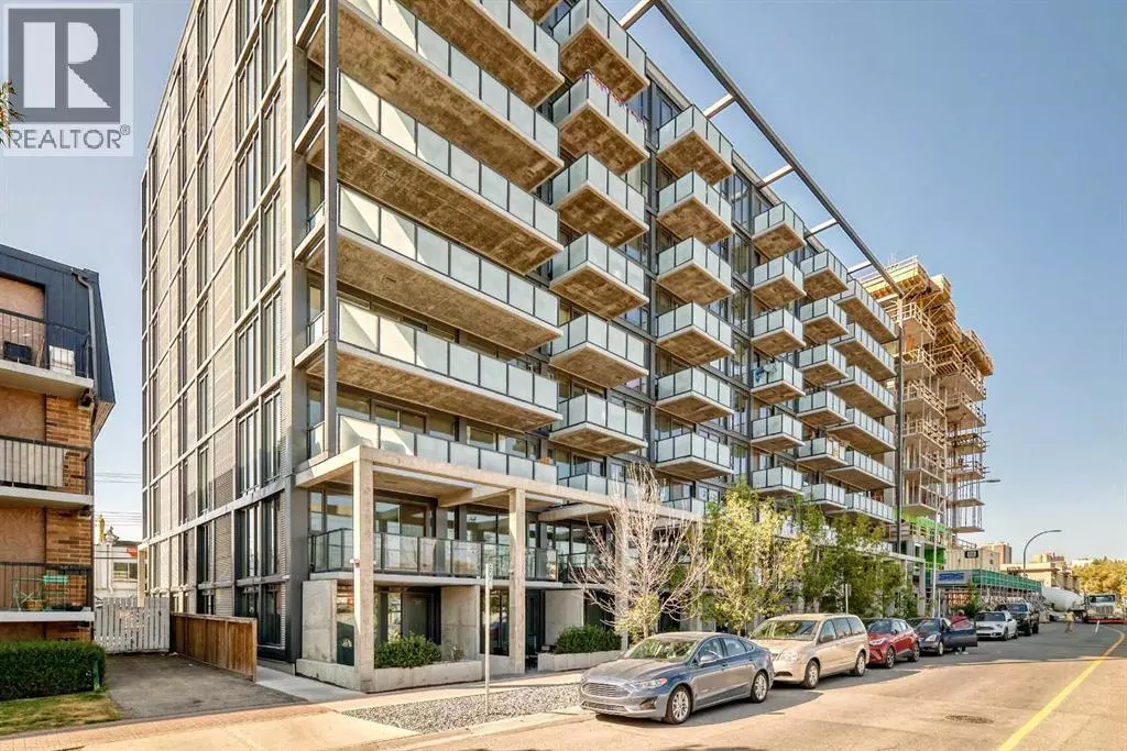 Calgary, AB T2N1T7,202, 327 9A Street NW