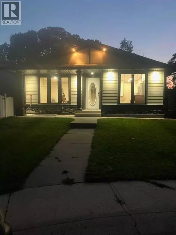 High River, AB T1V1K8,505 7 Street SE