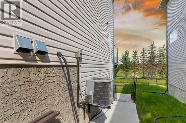 Chestermere, AB T1X0E2,152 Willowmere Way