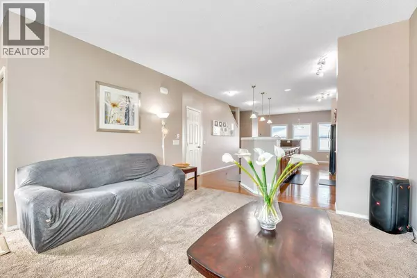 Calgary, AB T3J0J9,319 SADDLEBROOK Circle E