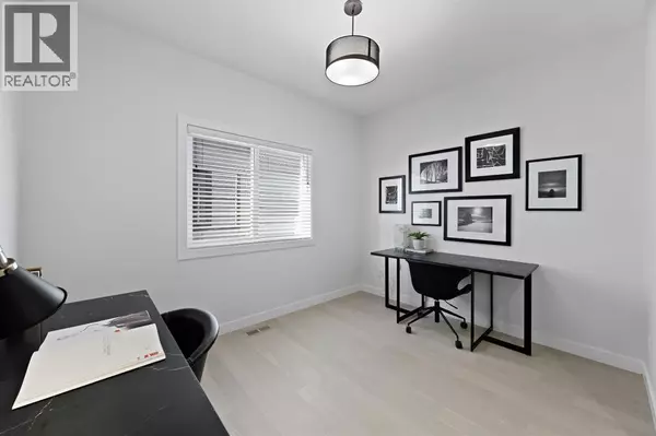 Calgary, AB T3H0W1,50 Westland Park SW