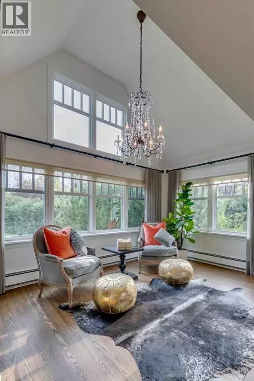 Calgary, AB T2T3K6,2409 Carleton Street SW