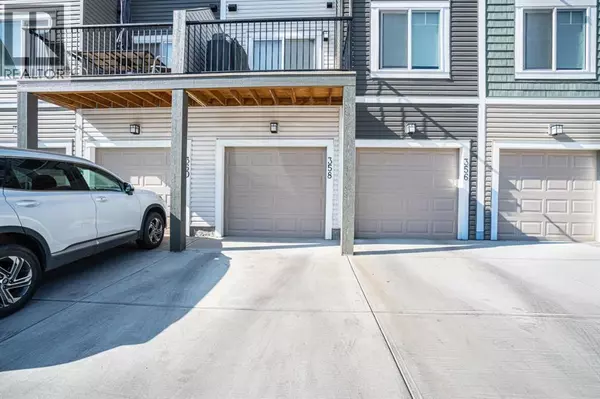 Airdrie, AB T4B3J4,358 Canals Crossing SW