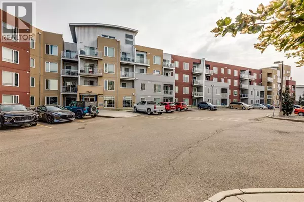 2225, 604 East Lake Boulevard NE, Airdrie, AB T4A0G6