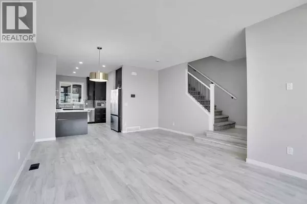 Calgary, AB T3N2S9,74 Corner Glen Grove NE