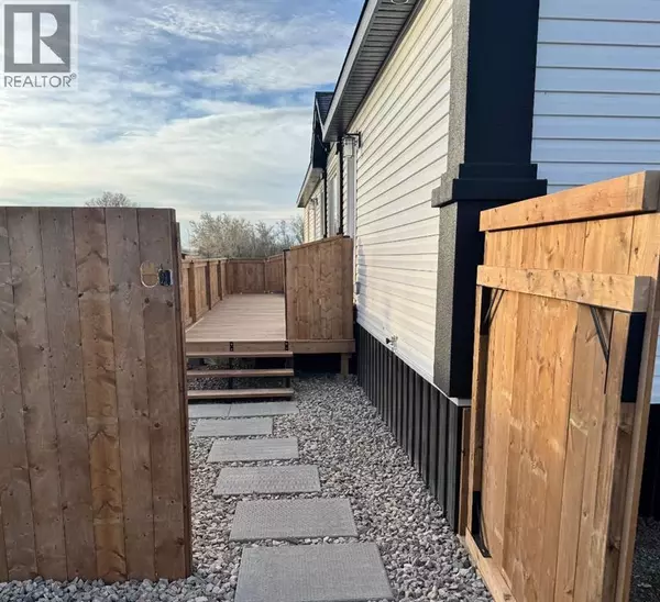 Medicine Hat, AB T1B1J3,134, 4000 13 Avenue SE