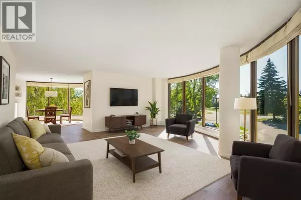 221, 20 Coachway Road SW, Calgary, AB T3H1E6