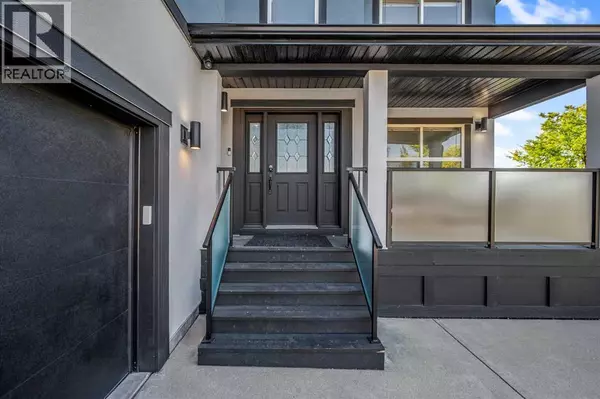 Airdrie, AB T4B2N6,80 Canoe Square SW