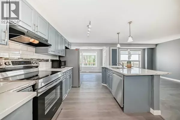 Calgary, AB T3K4R7,137 Coverton Circle NE