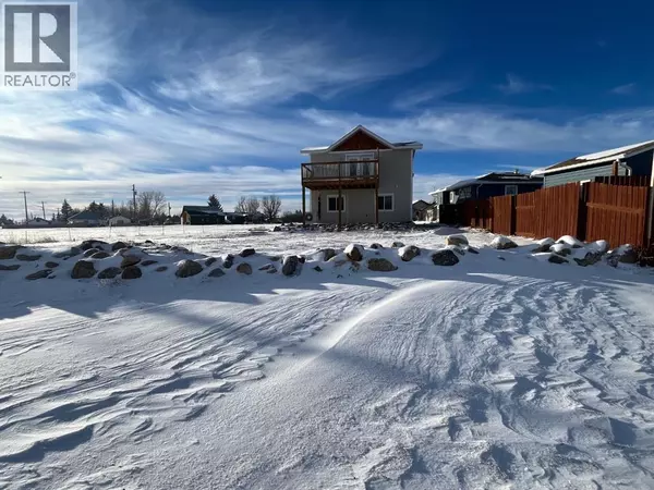 Champion, AB T0L0R0,517 6A Street N