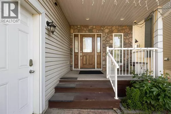 Fort Mcmurray, AB T9K0S8,121 Gravelstone Way