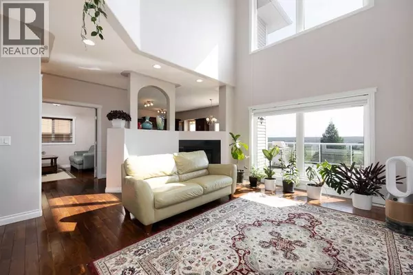 Fort Mcmurray, AB T9K0S8,121 Gravelstone Way