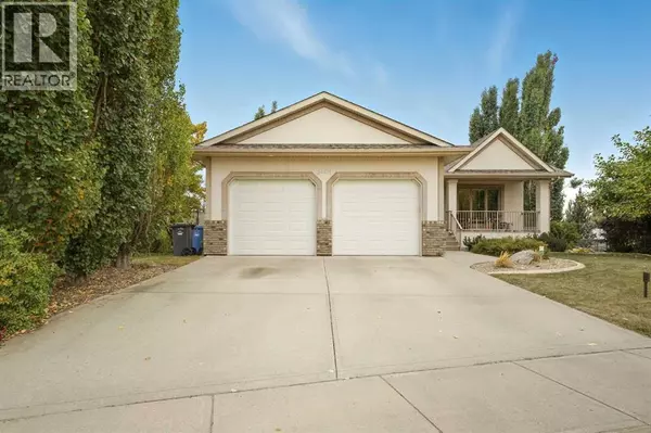 5409 44A Street Close, Innisfail, AB T4G1Y3