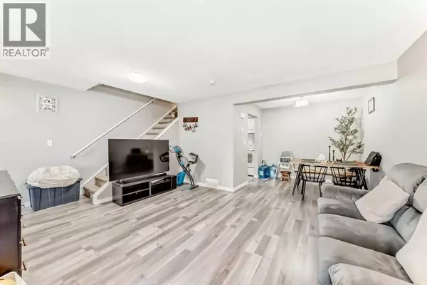 Red Deer, AB T4N2C2,4611 50 Street